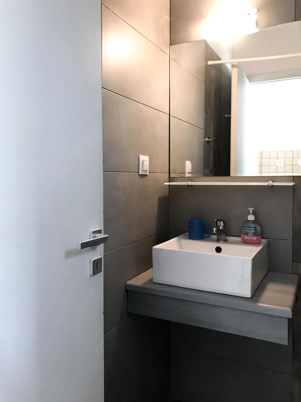 Irida & Pool Appartement