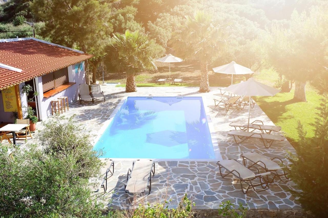Irida & Pool Appartement